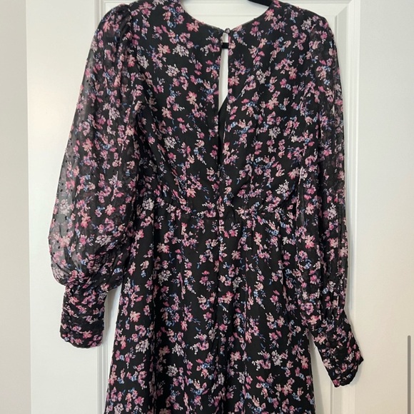 Buddy Love Floral Flowy Dress - Picture 6 of 7